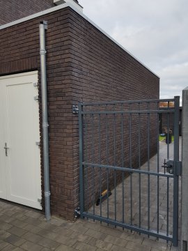 Looppoort 02 bij doorgang woning